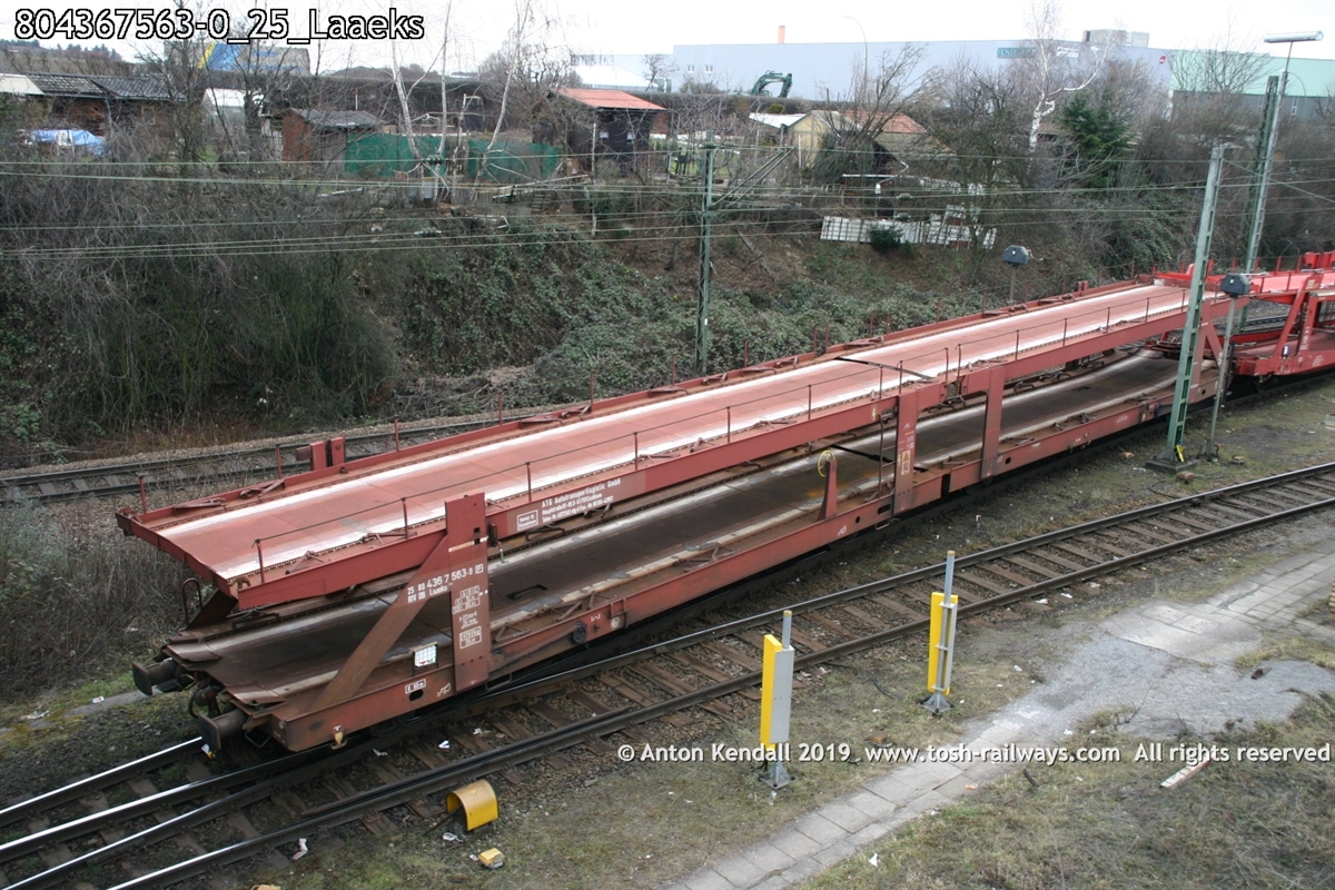 804367563-0_25_Laaeks.jpg